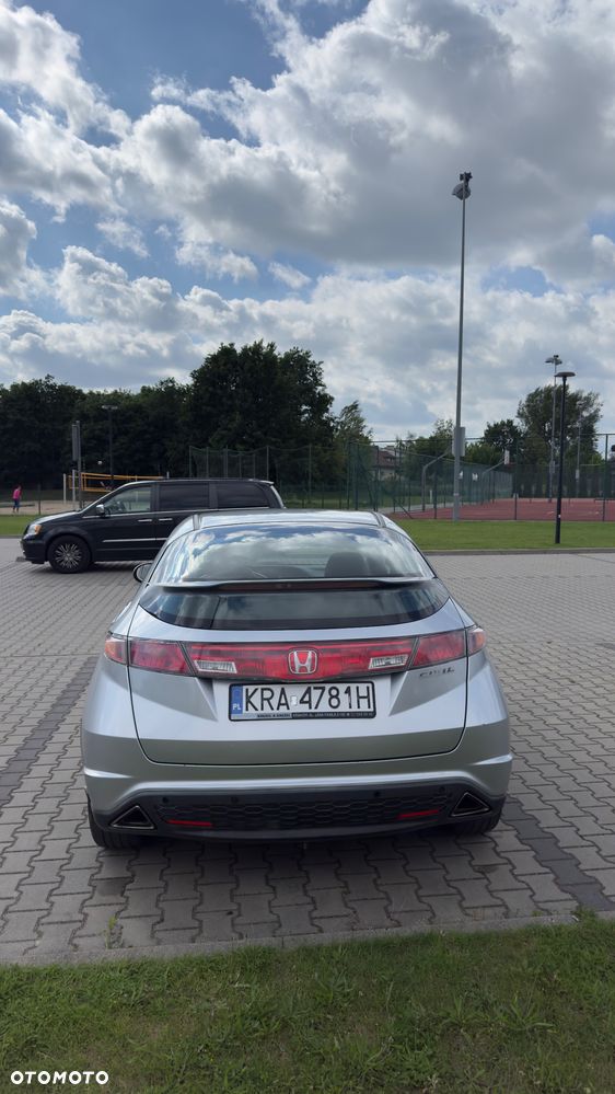 Honda Civic 1.8 Comfort - 4