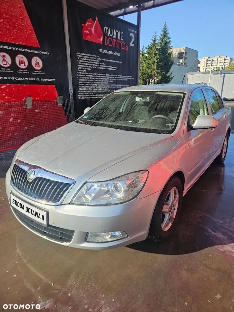 Skoda Octavia 2012 photo 3