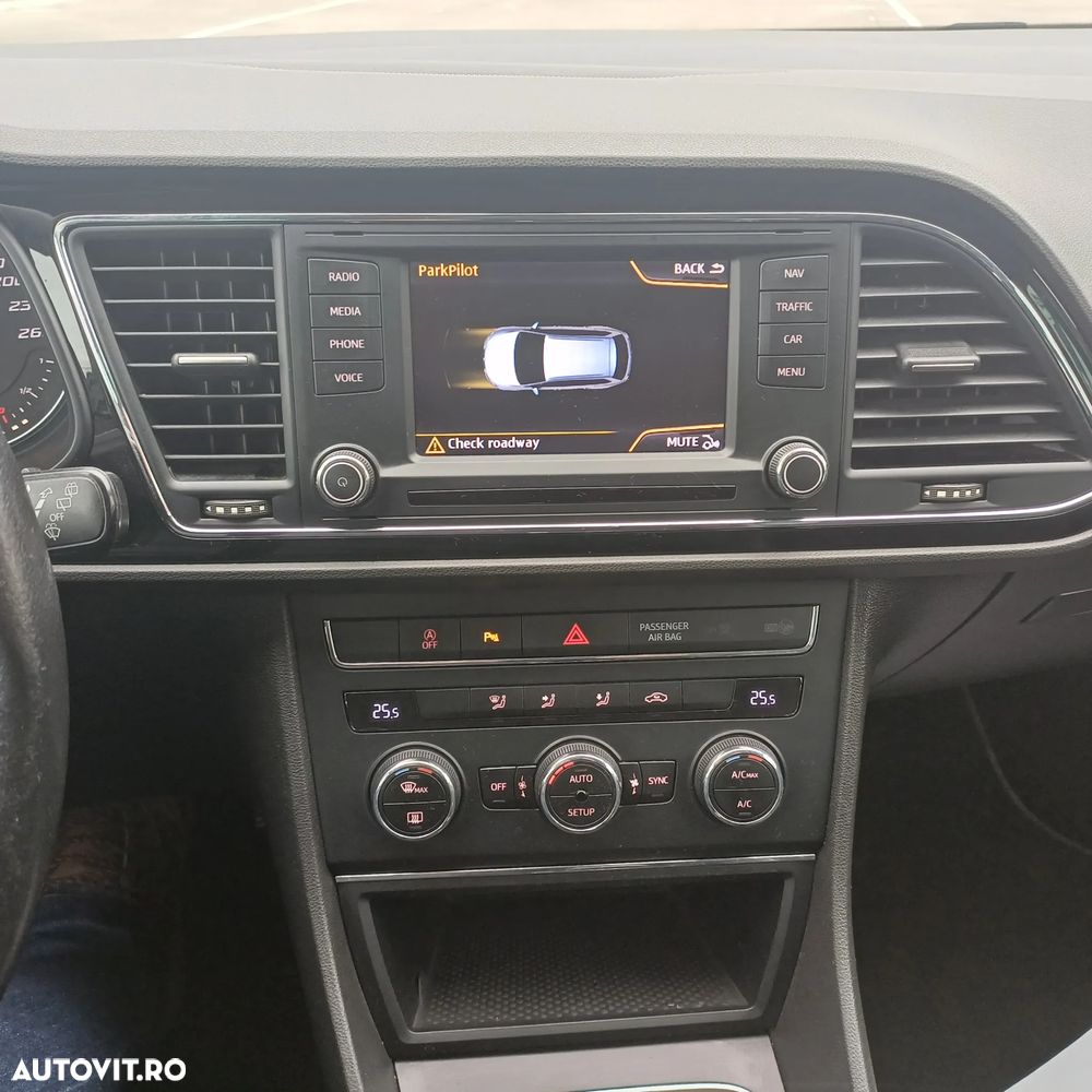 Seat Leon 1.6 TDI Start&Stop Ecomotive Style - 9