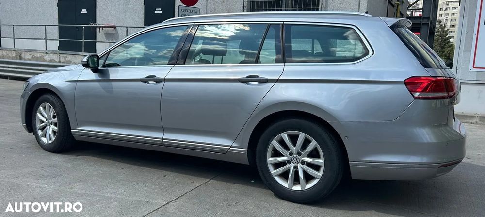 Volkswagen Passat - 2