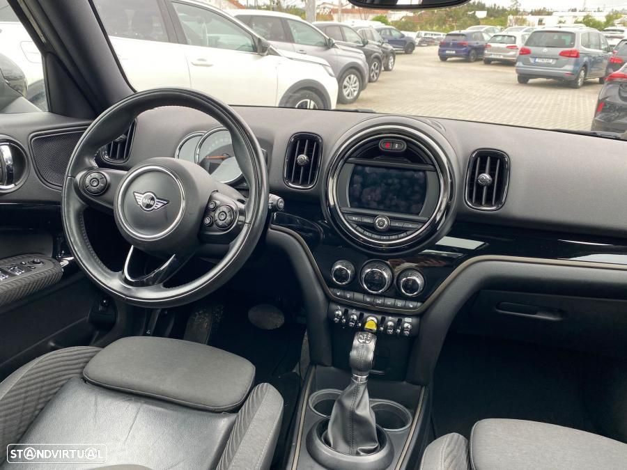 MINI Countryman Cooper SE ALL4 Auto - 5