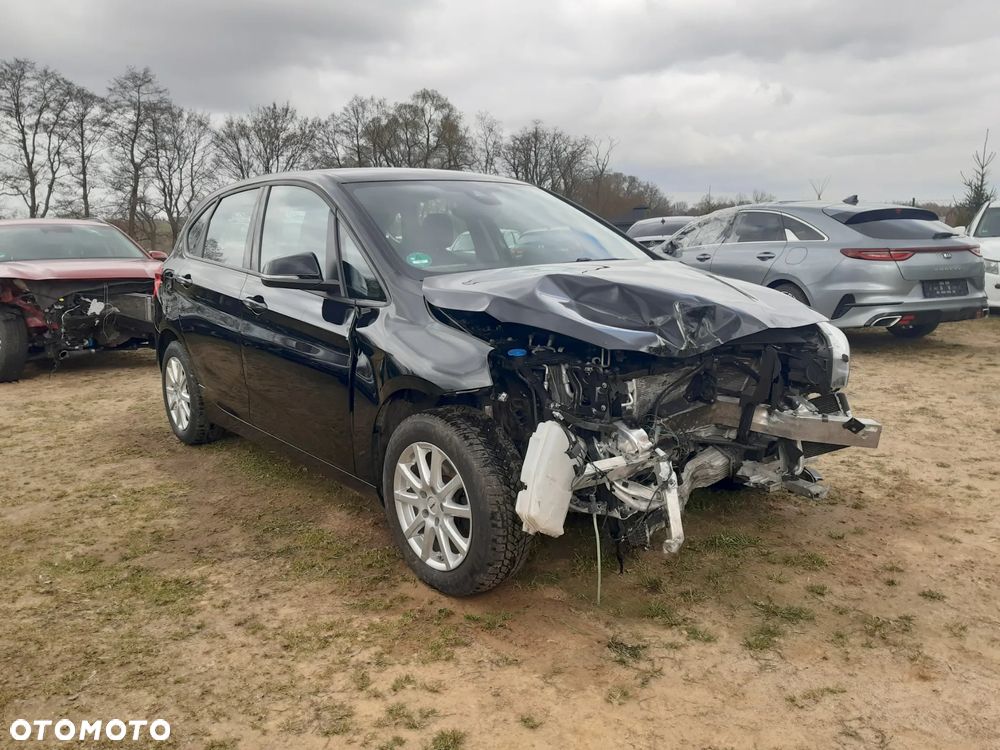 BMW Seria 2 218i - 2