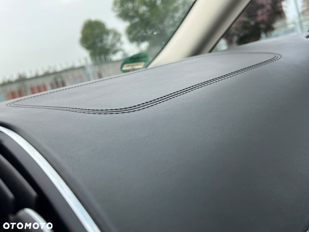 Ford S-Max 2.0 TDCi 4WD Vignale PowerShift - 32