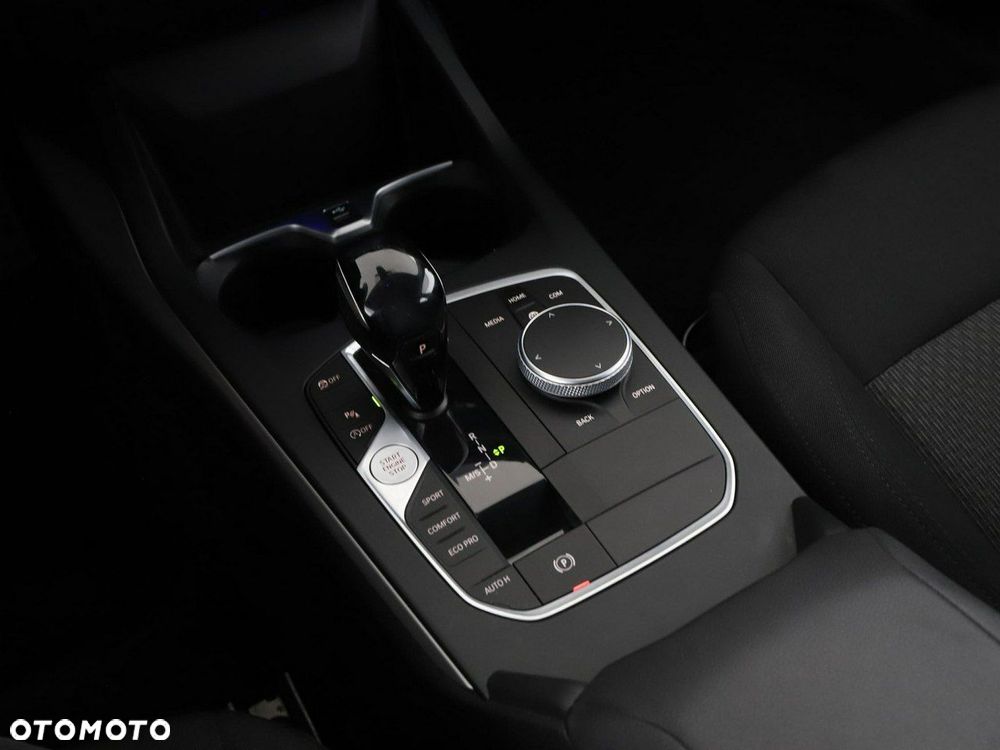 BMW Seria 1 118d Advantage - 27