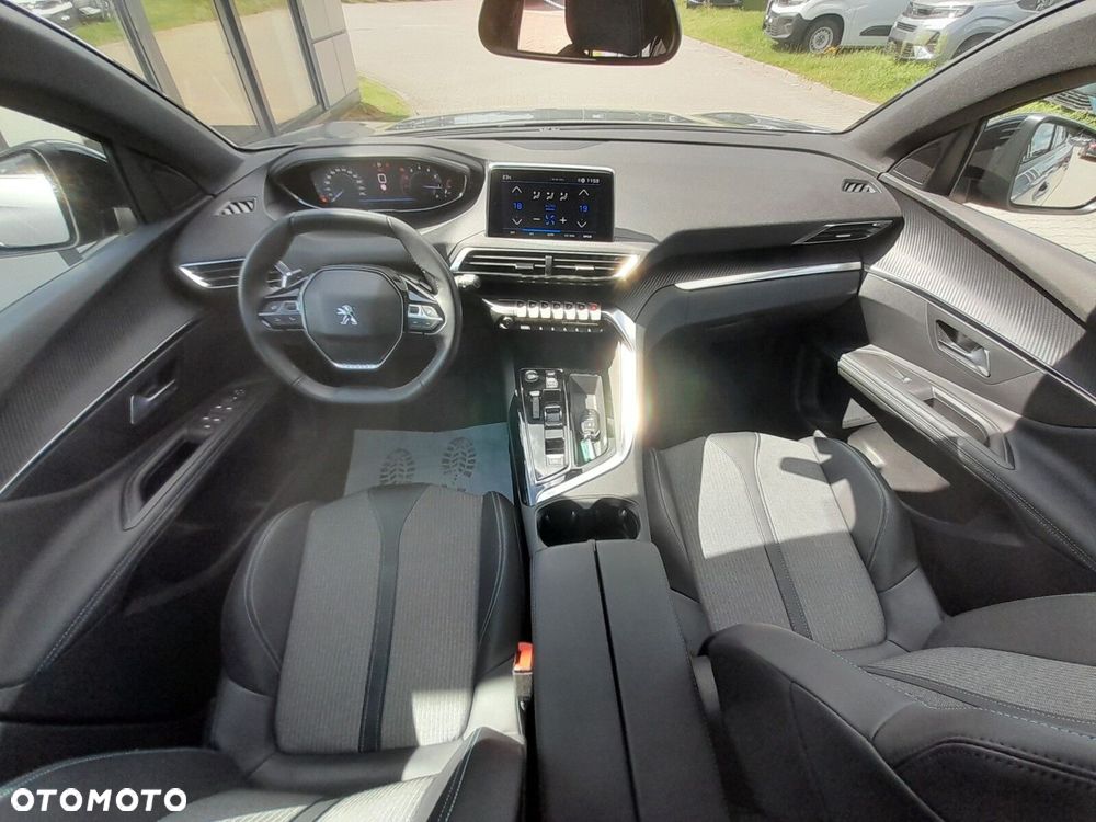 Peugeot 3008 1.2 PureTech Allure Pack S&S EAT8 - 19