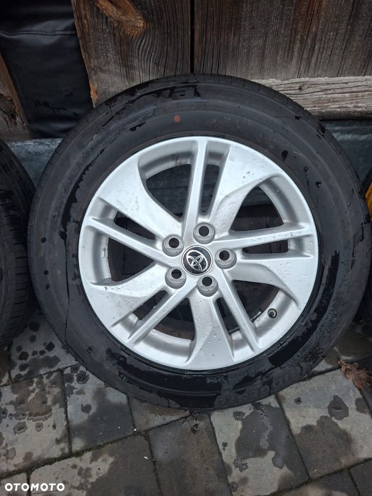 Koła Felgi Toyota OE YARIS 6.0" x 15" 5x100 ET 45 opony 23r - 11