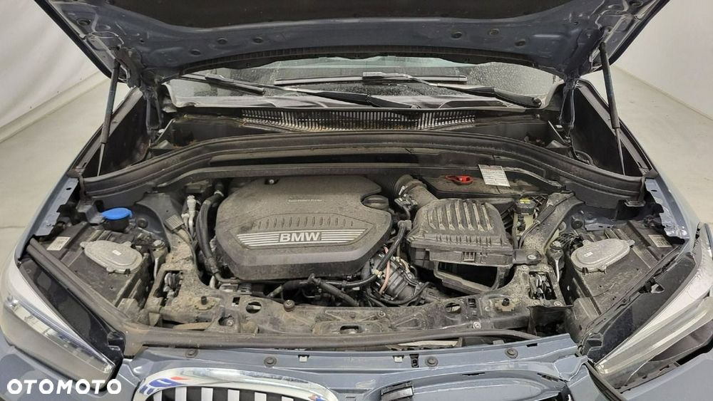 BMW X1 sDrive18d xLine - 26