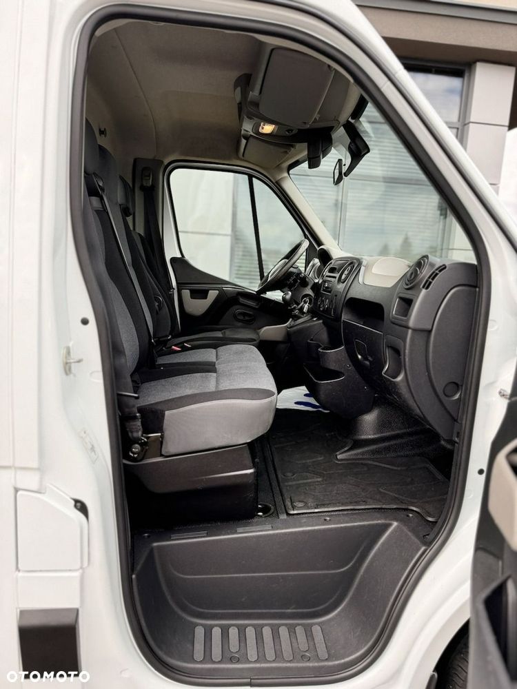 Renault Master - 11