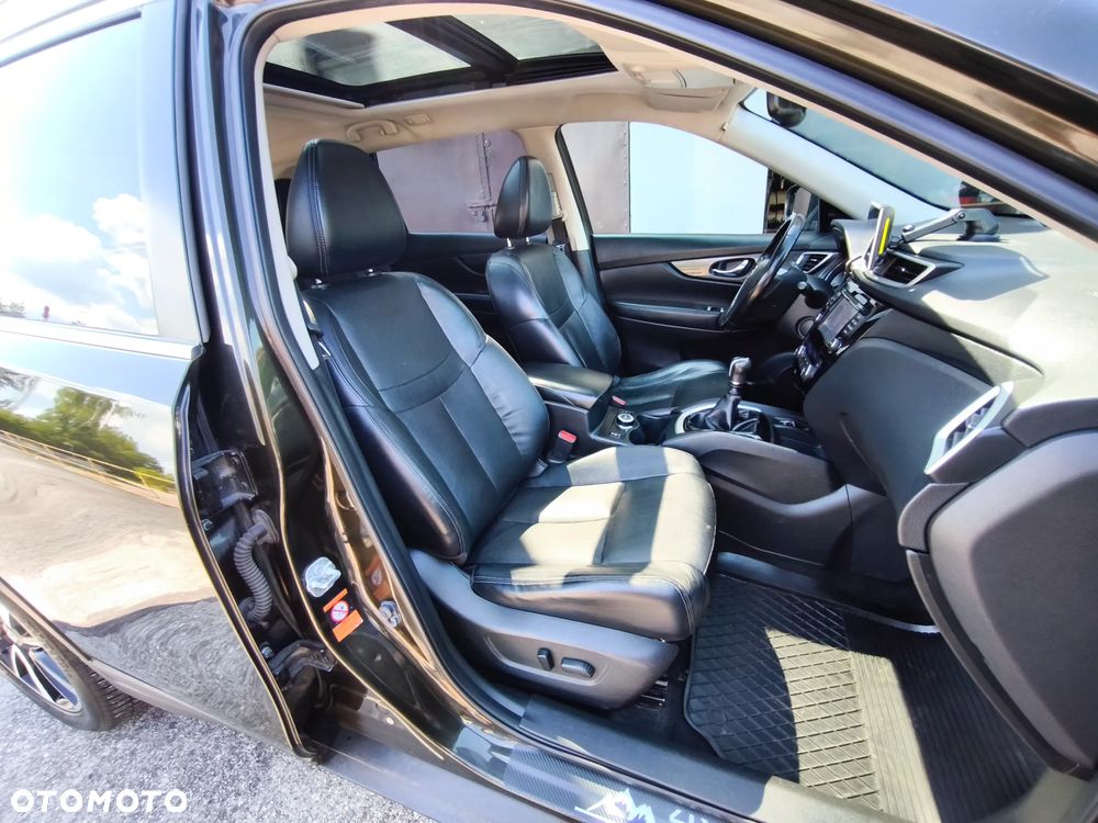 Nissan X-Trail 1.6 DCi Tekna 4WD EU6 - 25