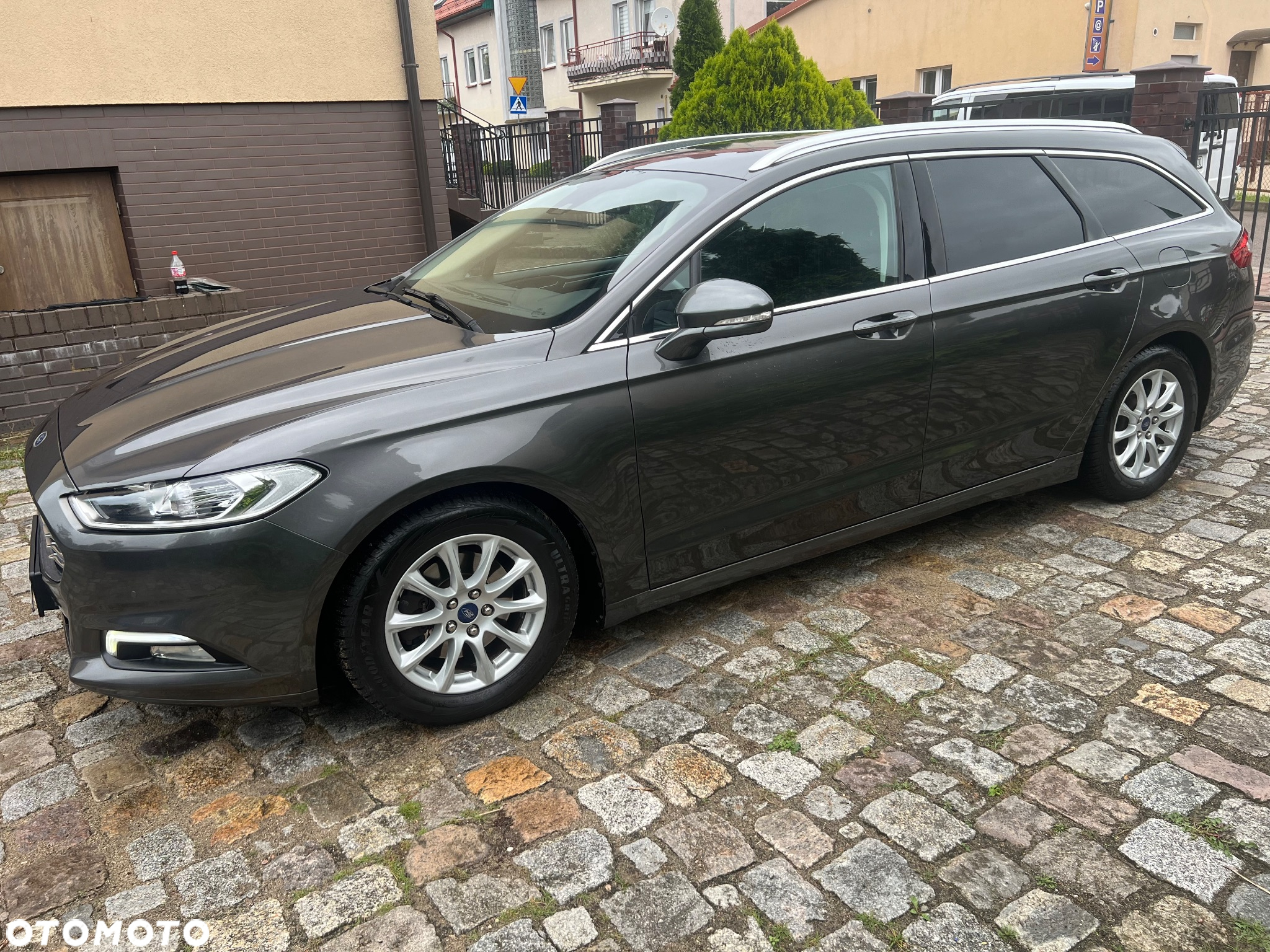Ford Mondeo 1.5 TDCi Ambiente - 2