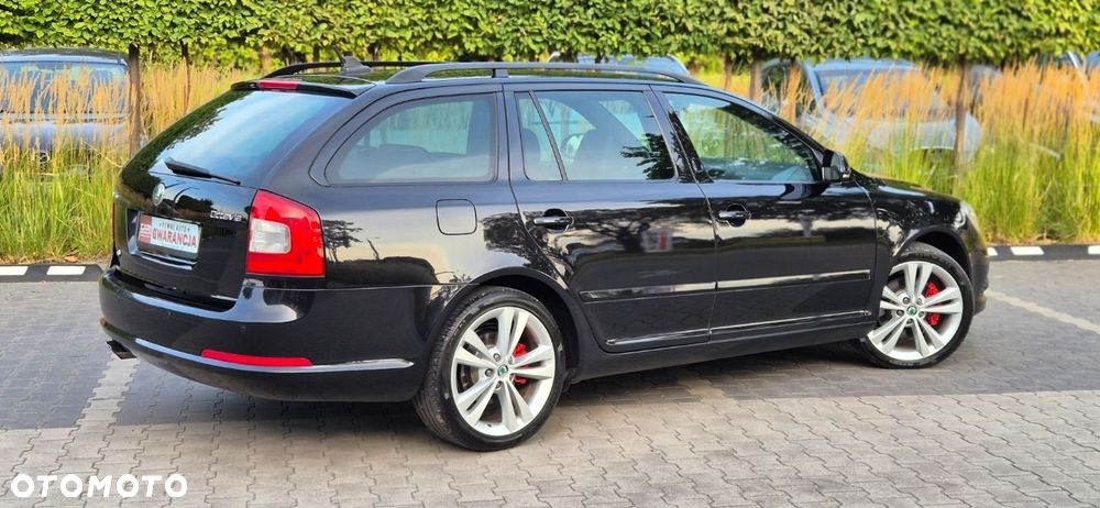 Skoda Octavia 2.0 TFSI RS - 32