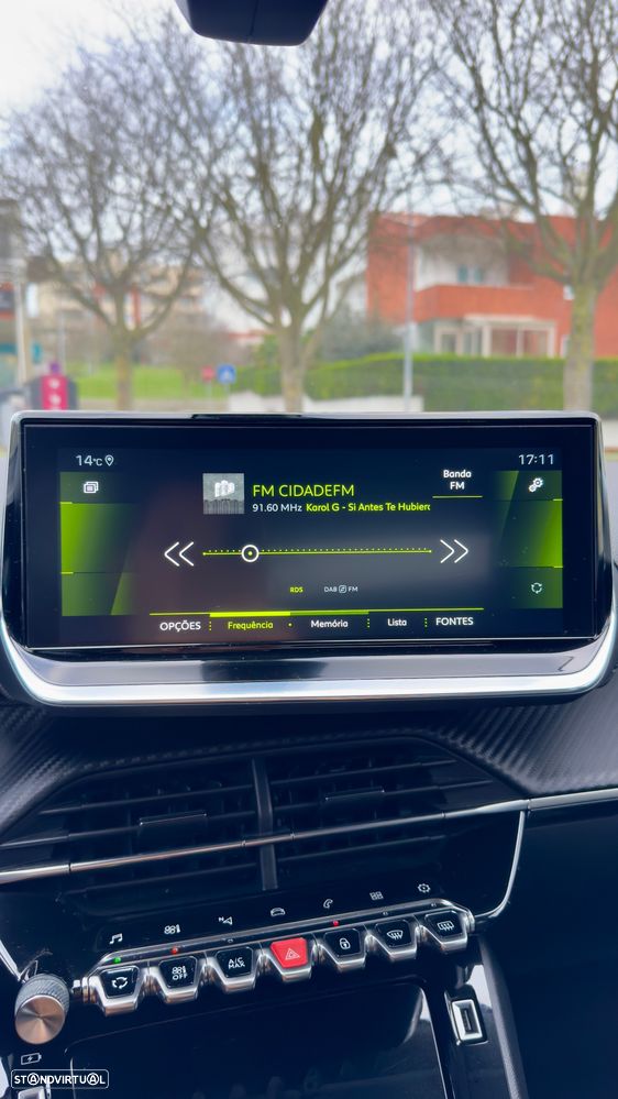 Peugeot 2008 BlueHDi 130 EAT8 Allure Pack - 20