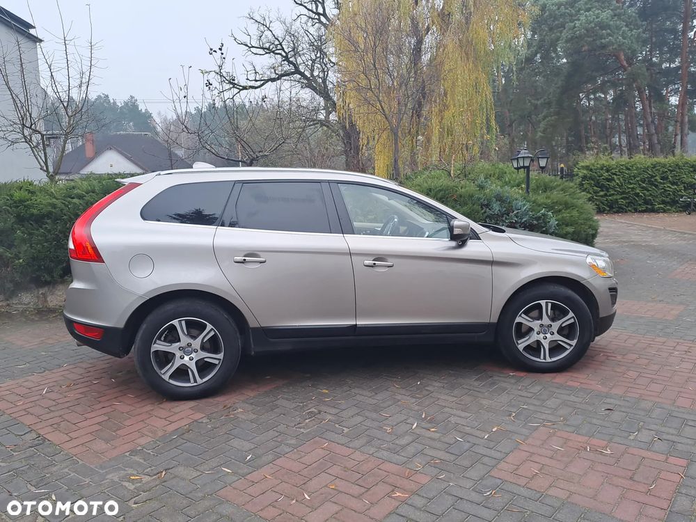 Volvo XC 60 D5 AWD Summum - 1