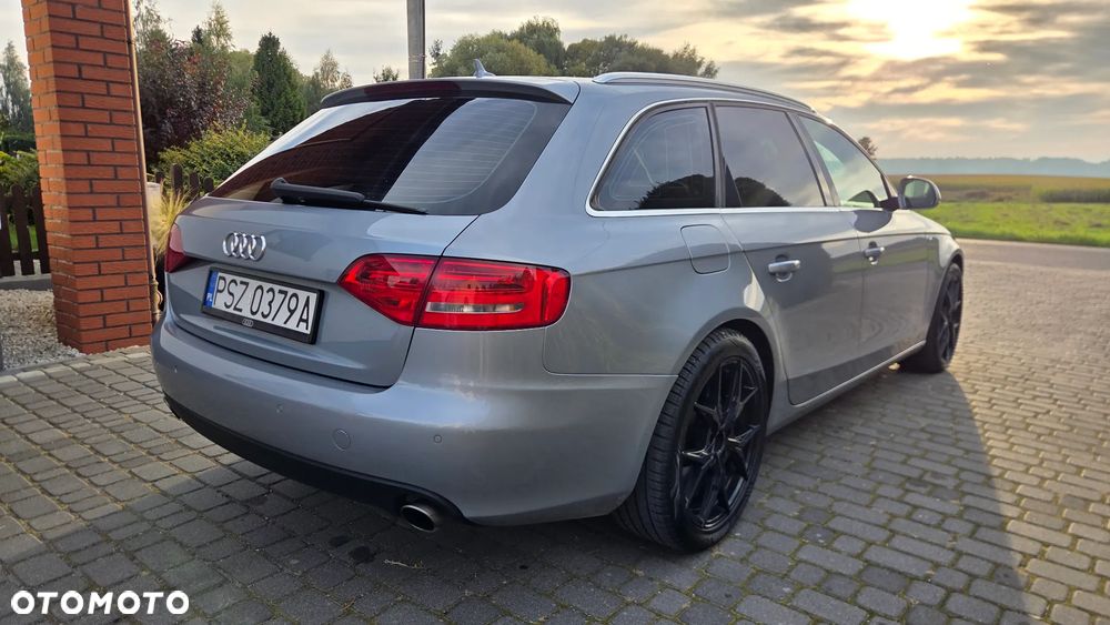 Audi A4 Avant - 6