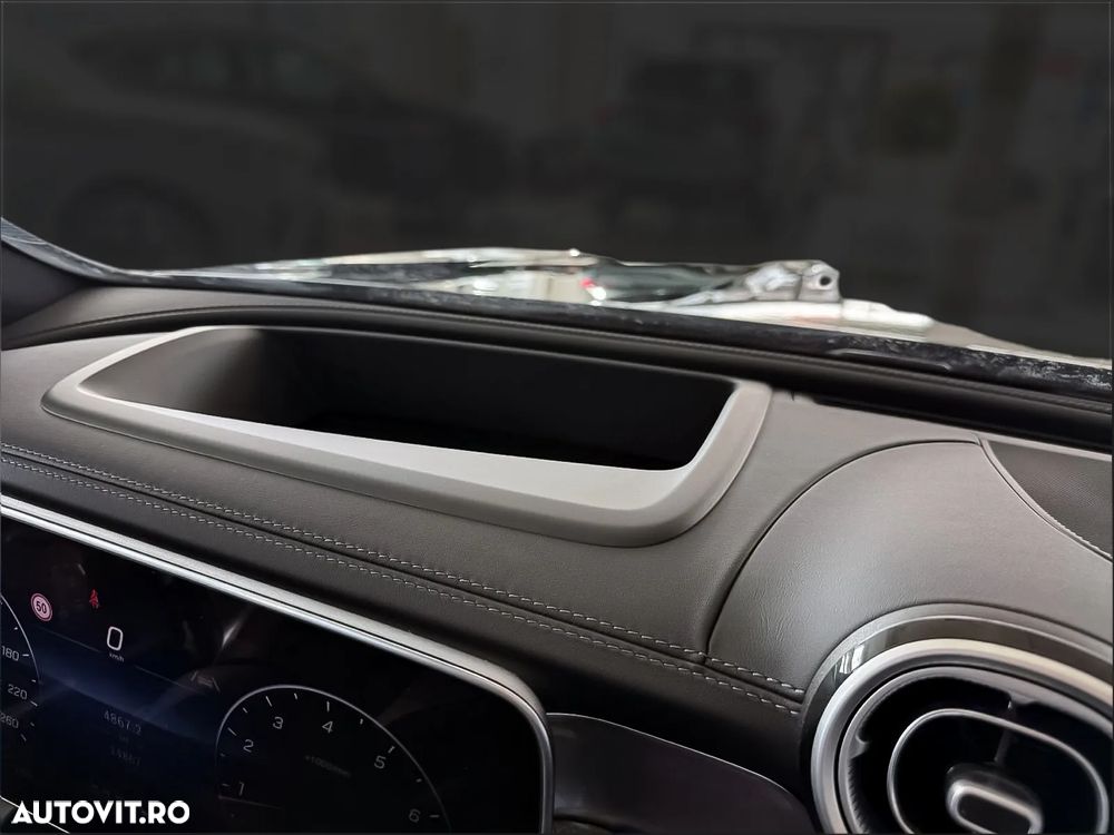 Mercedes-Benz GLC Coupe 300 4Matic 9G-TRONIC AMG Line Advanced - 16