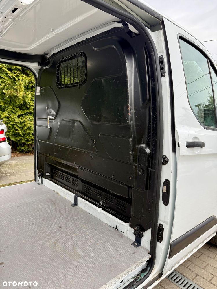 Ford Transit Custom - 20