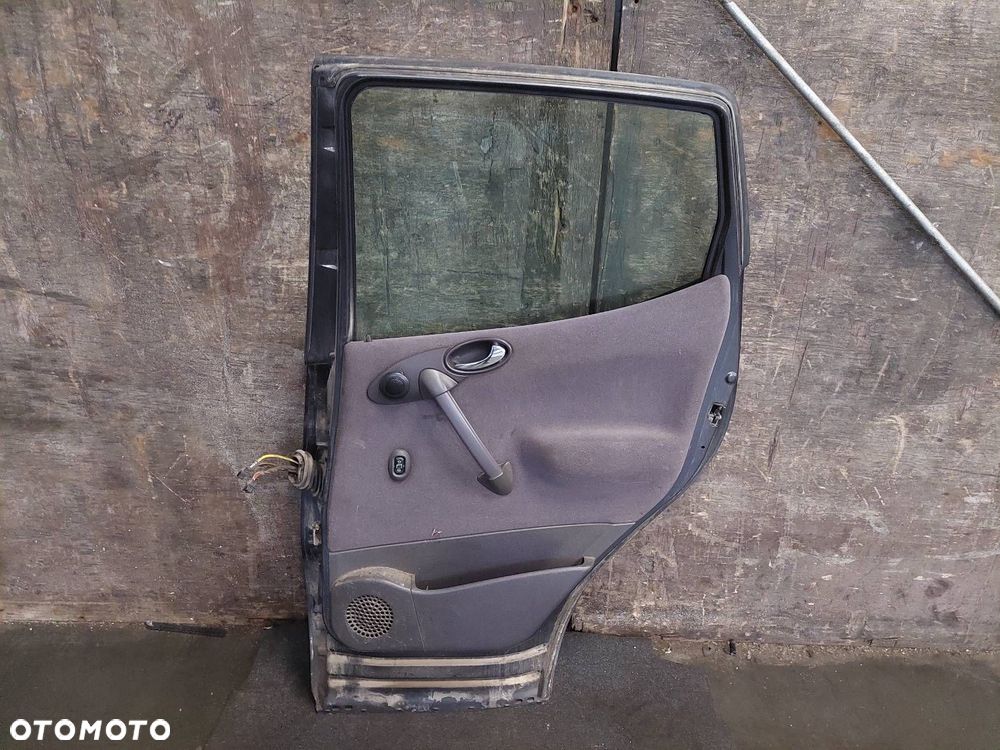DRZWI KOMPLETNE PRAWY TYŁ MERCEDES W168 A KLASA 195 - 4