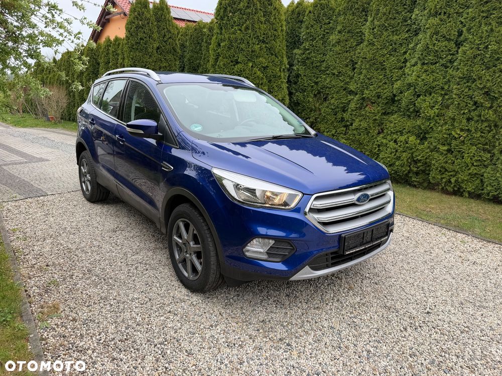 Ford Kuga - 2