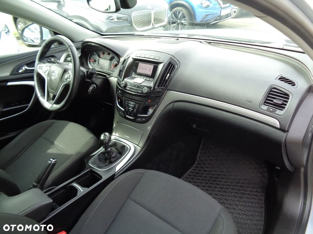 Opel Insignia - 20