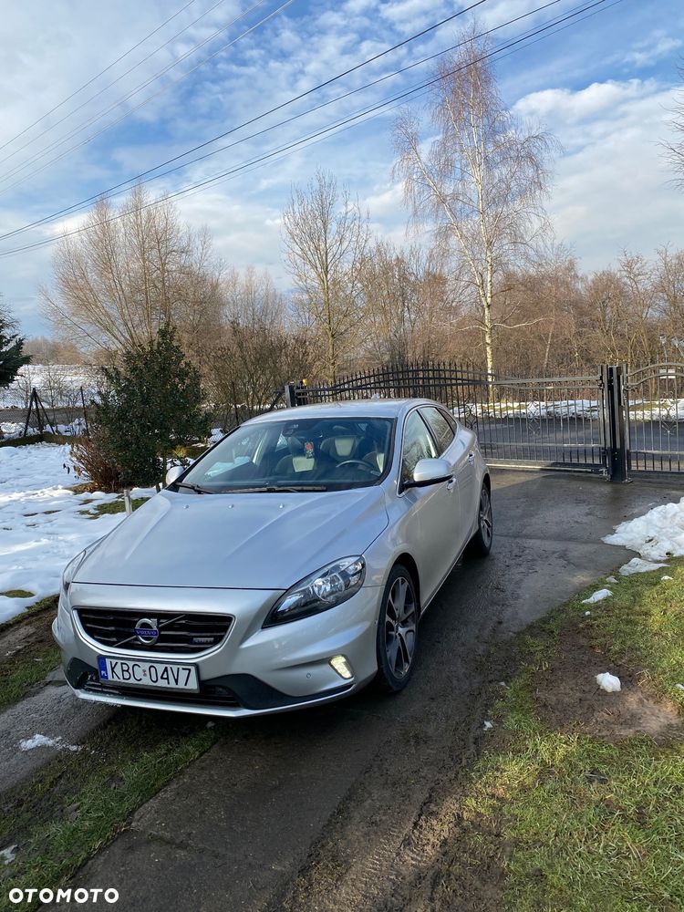 Volvo V40 D4 Drive-E R-Design Summum - 7