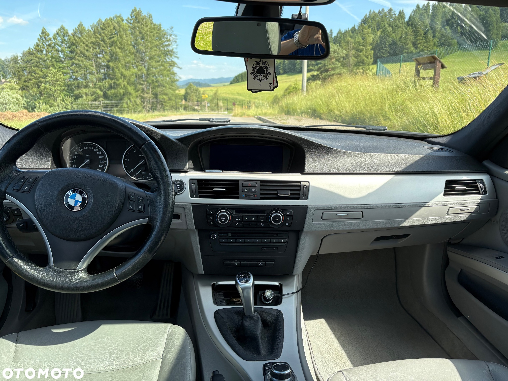 BMW Seria 3 320d DPF Touring - 8
