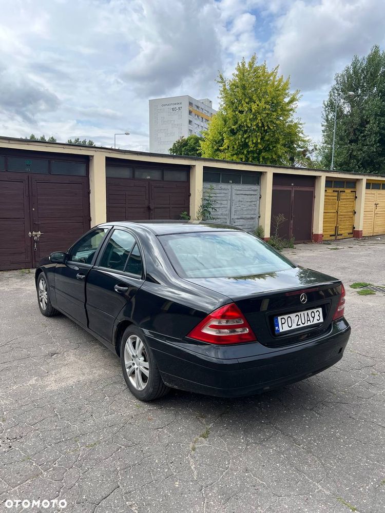 Mercedes-Benz Klasa C 200 CDI Classic - 5
