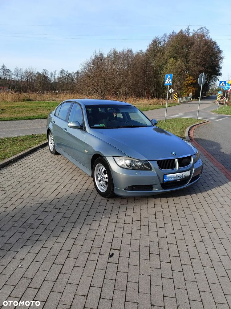 BMW Seria 3 - 1