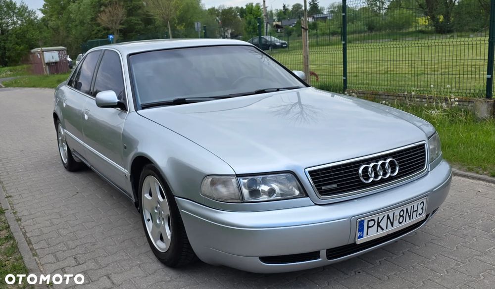 Audi A8 - 5