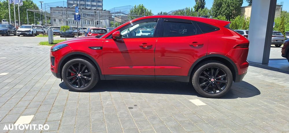Jaguar E-Pace P200 AWD SE - 8