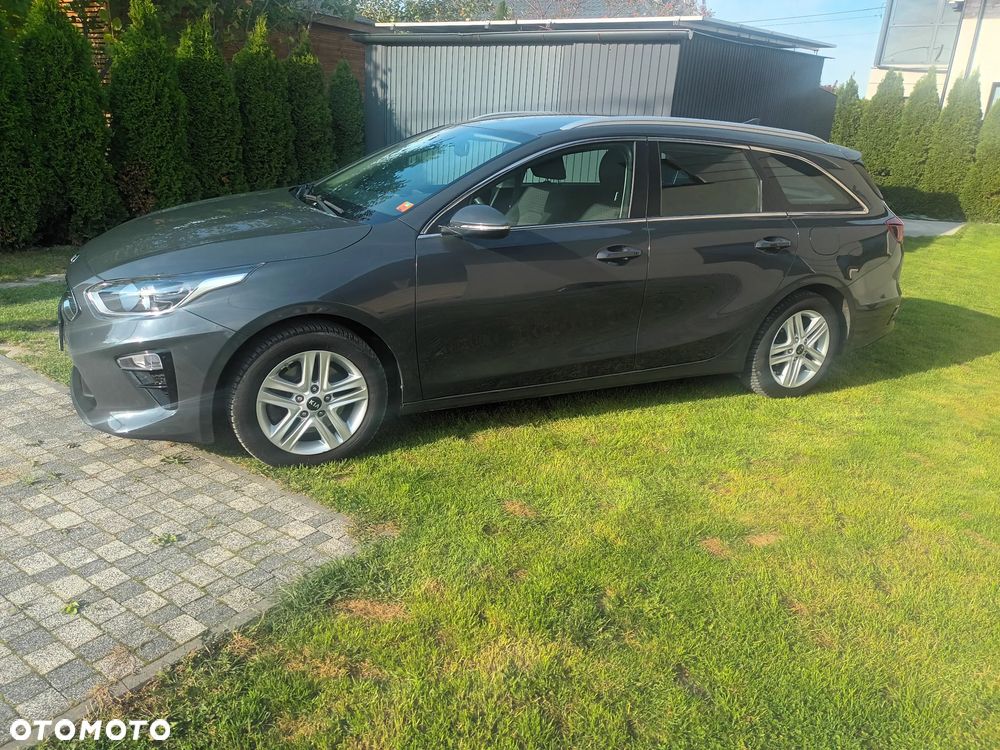 Kia Ceed - 3