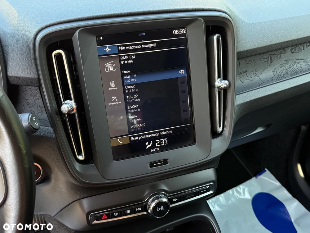 Volvo XC 40 T3 - 15