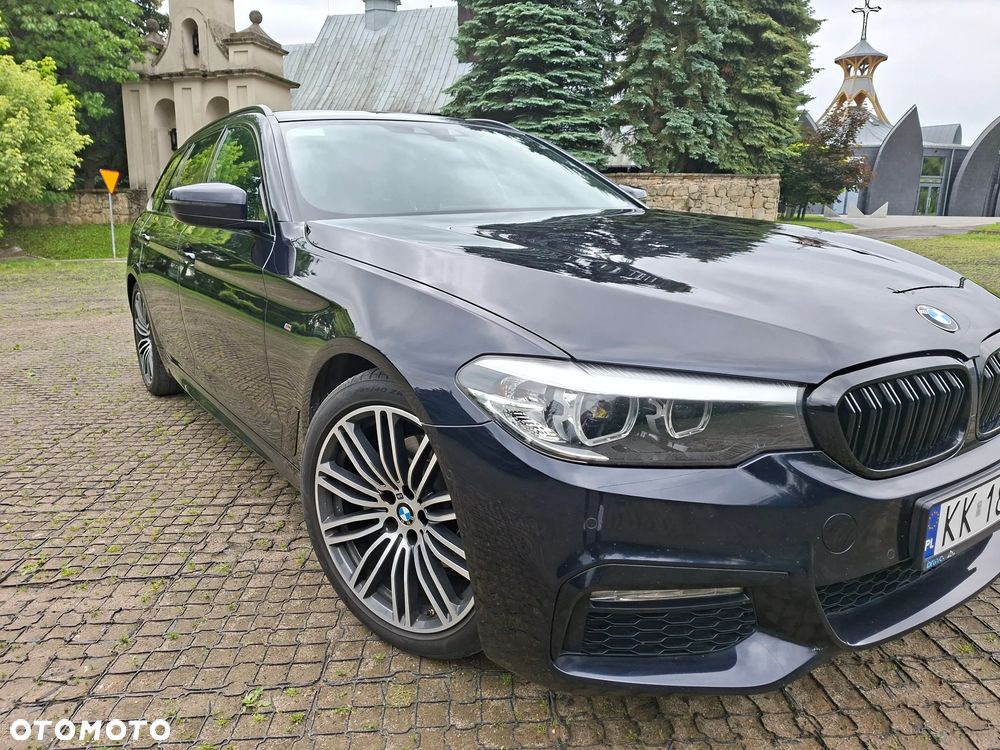 BMW Seria 5 520d M Sport - 5