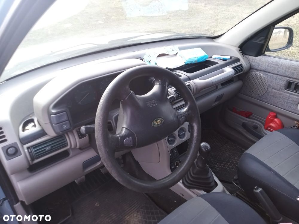 Land Rover Freelander - 28