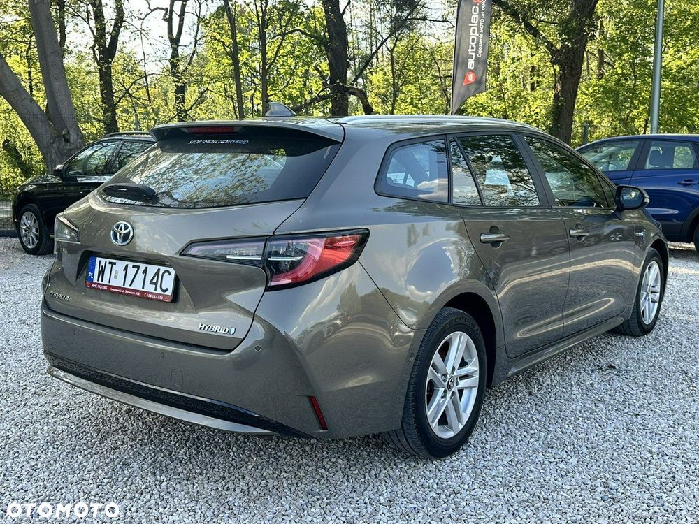 Toyota Corolla - 3