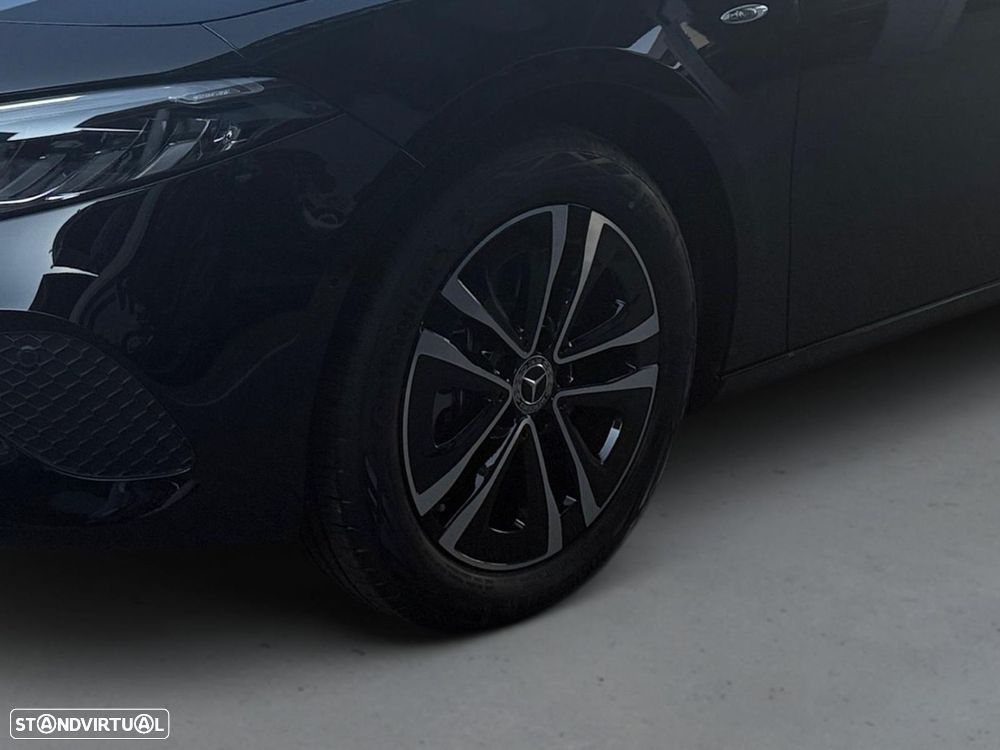 Mercedes-Benz A 250 e - 3