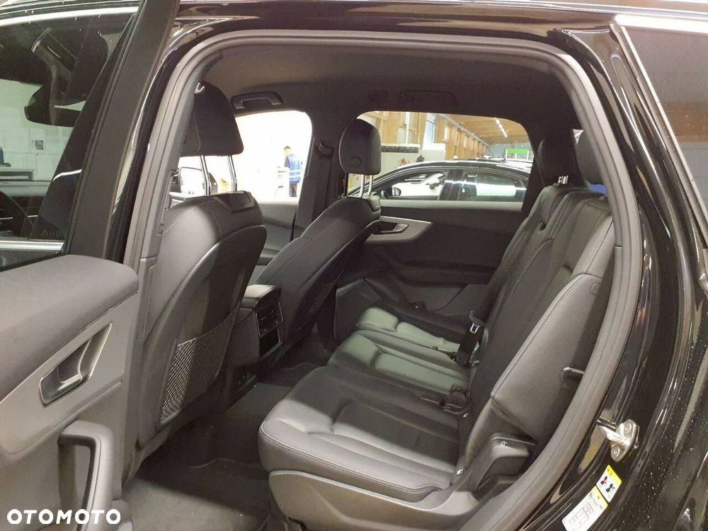 Audi Q7 - 14