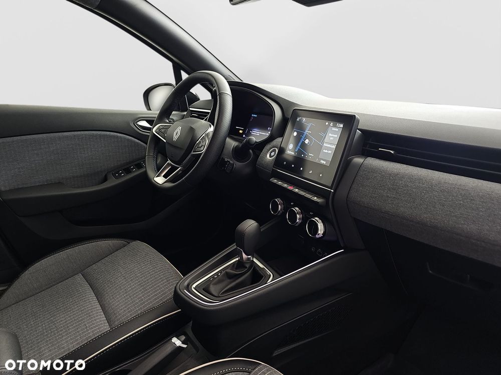 Renault Clio 1.0 TCe Techno Xtronic - 32