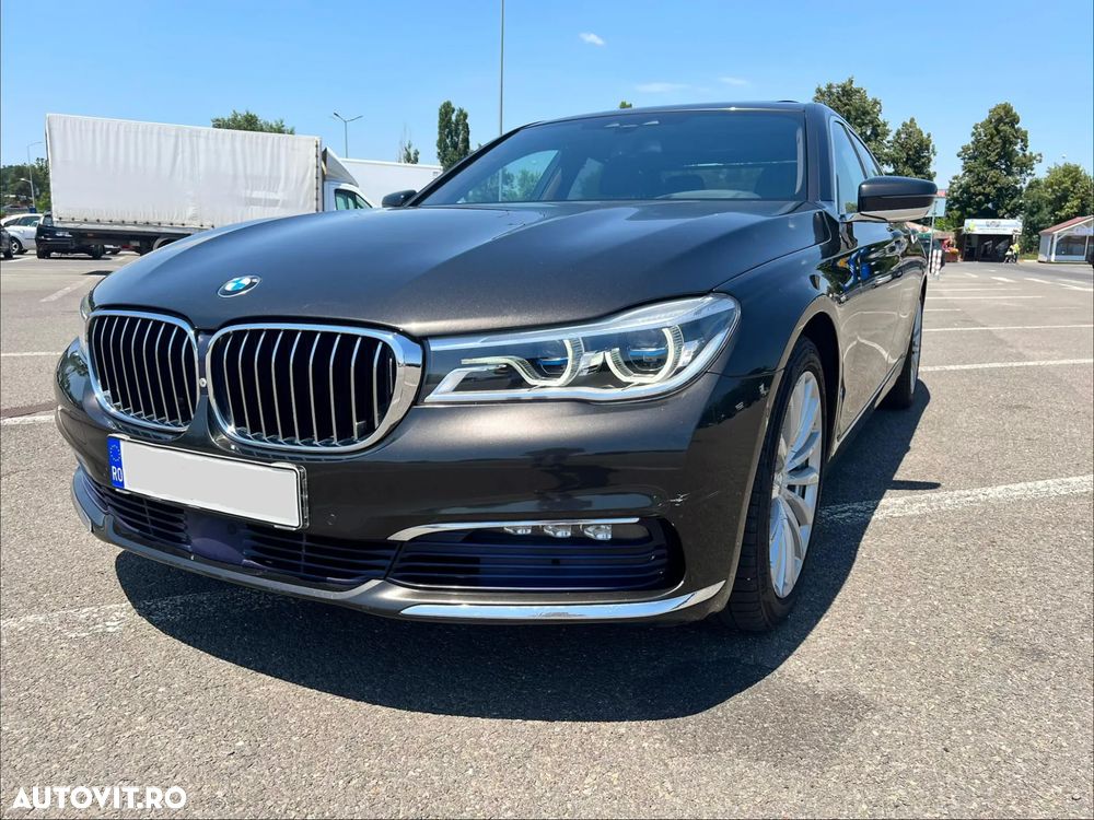 BMW Seria 7 740d xDrive - 2