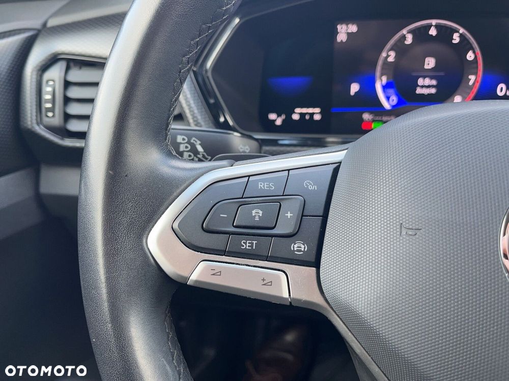 Volkswagen T-Cross 1.0 TSI Life DSG - 18