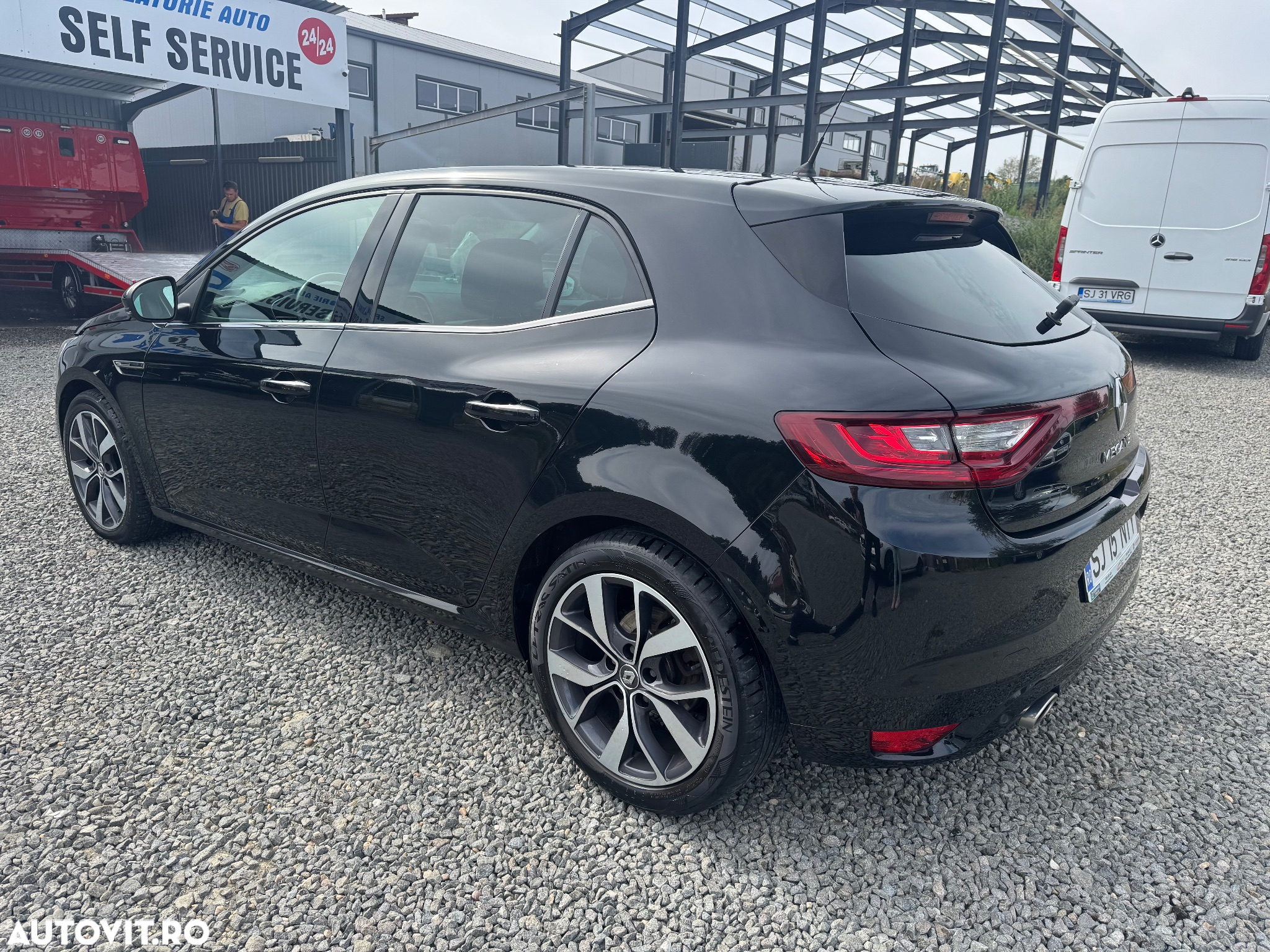 Renault Megane ENERGY dCi 130 BOSE EDITION - 3