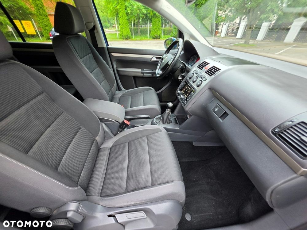 Volkswagen Touran 1.4 TSI R-Line Edition - 32
