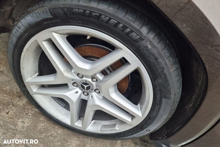 Dezmembrez Mercedes-Benz GL-Class X166 [2012 - 2015] 4.7 benzina OM 2 - 8