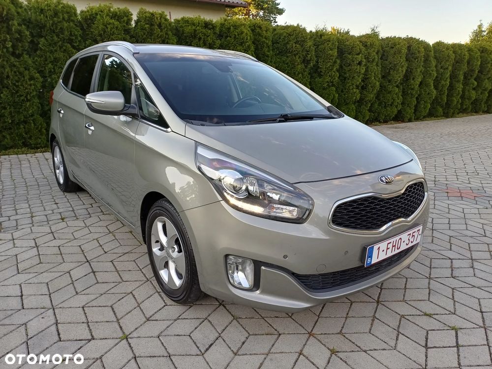 Kia Carens 1.7 CRDi S - 4