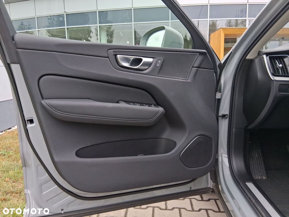 Volvo XC 60 - 18
