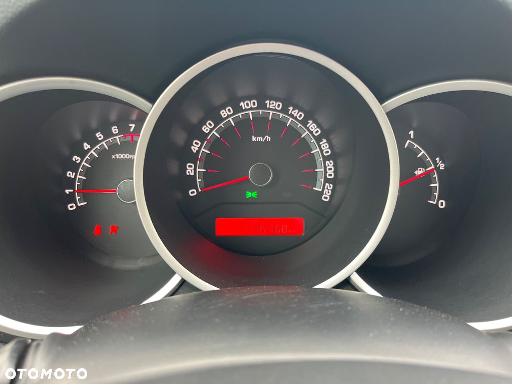 Kia Venga 1.4 CVVT ISG Spirit - 18