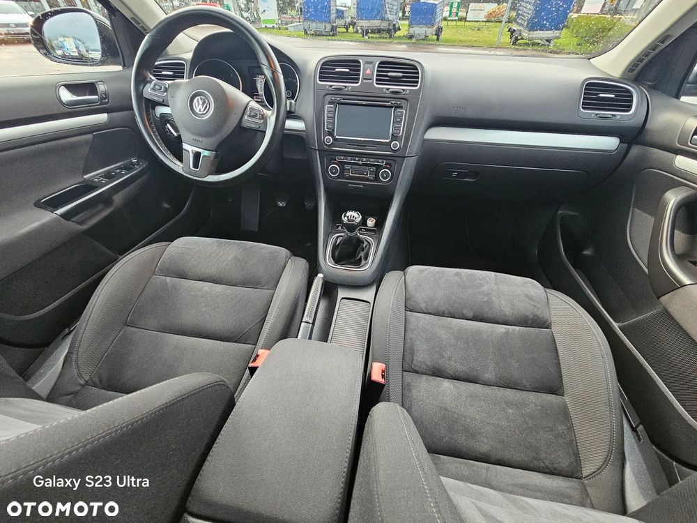 Volkswagen Golf VI 2.0 TDI Highline - 9