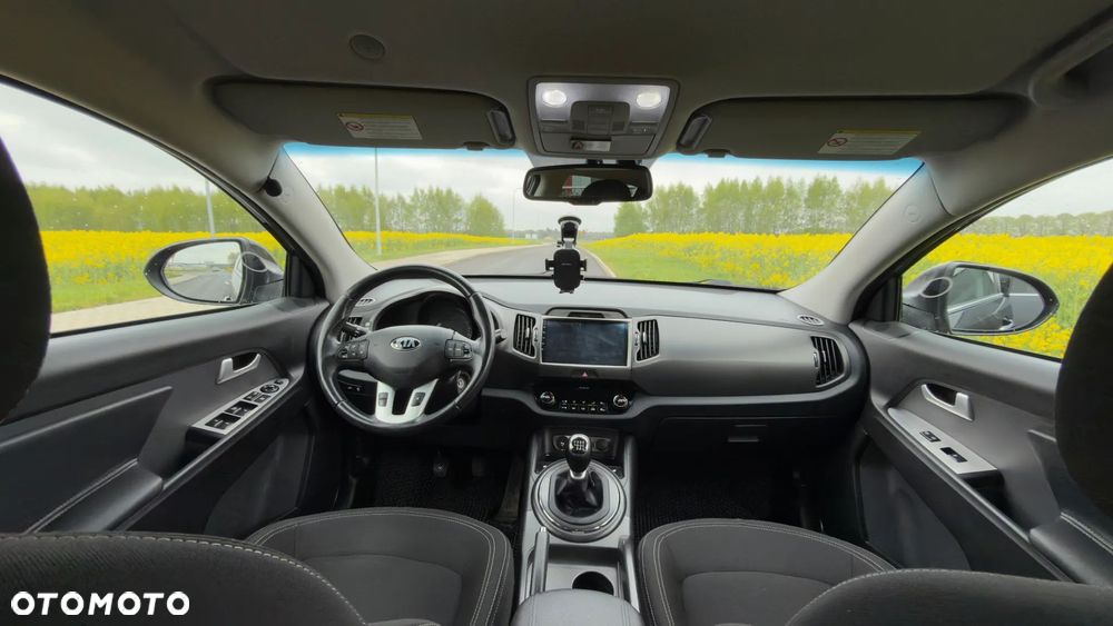 Kia Sportage 1.7 CRDI 2WD ISG Dream-Team Edition - 6