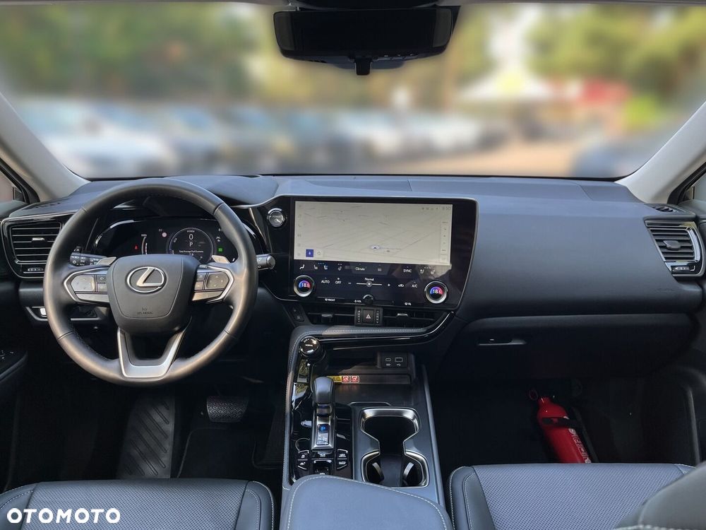 Lexus NX - 8