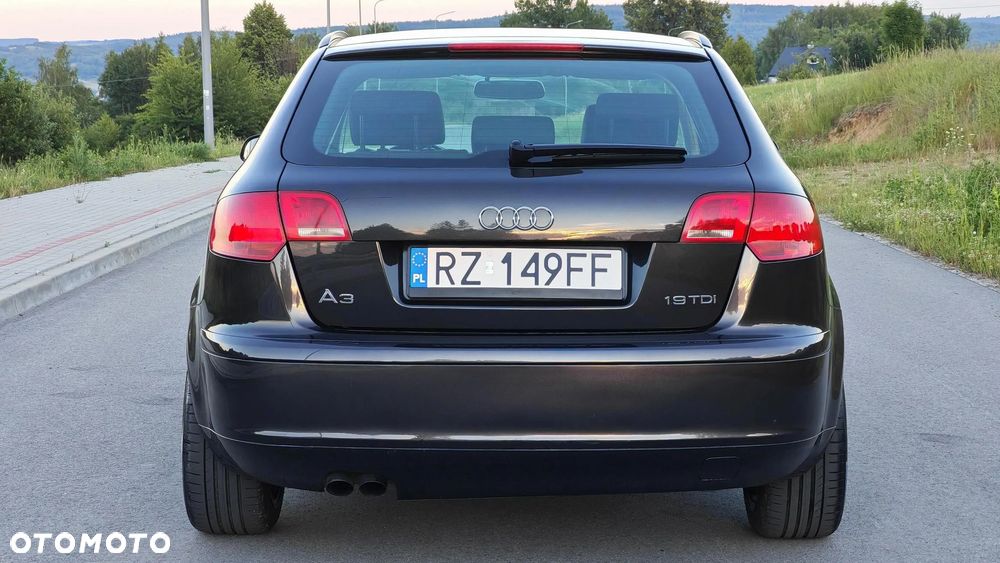 Audi A3 Sportback 1.9 TDI Ambiente - 7