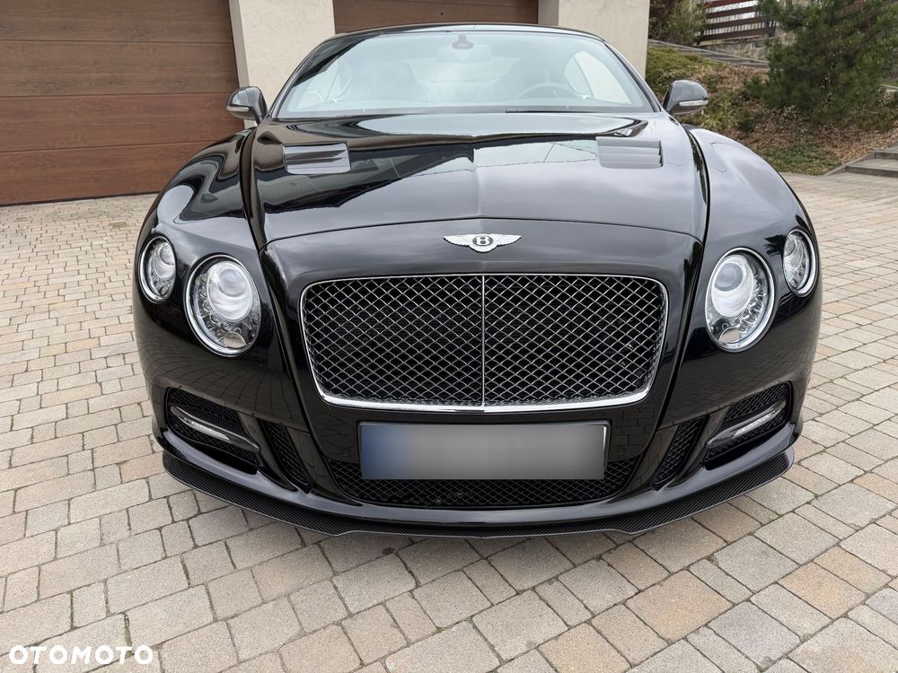 Bentley Continental GT - 13